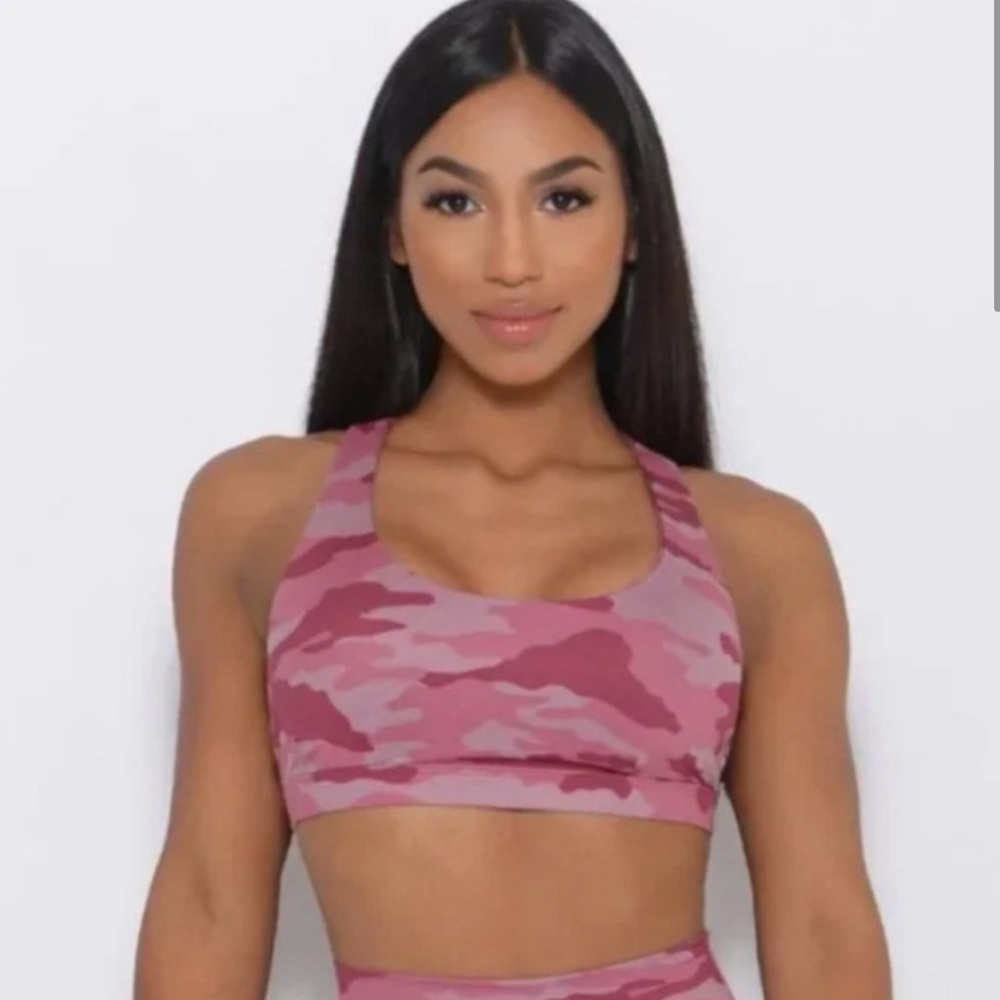 Bombshell Sportswear Rockstar Hibiscus Camo
Bra